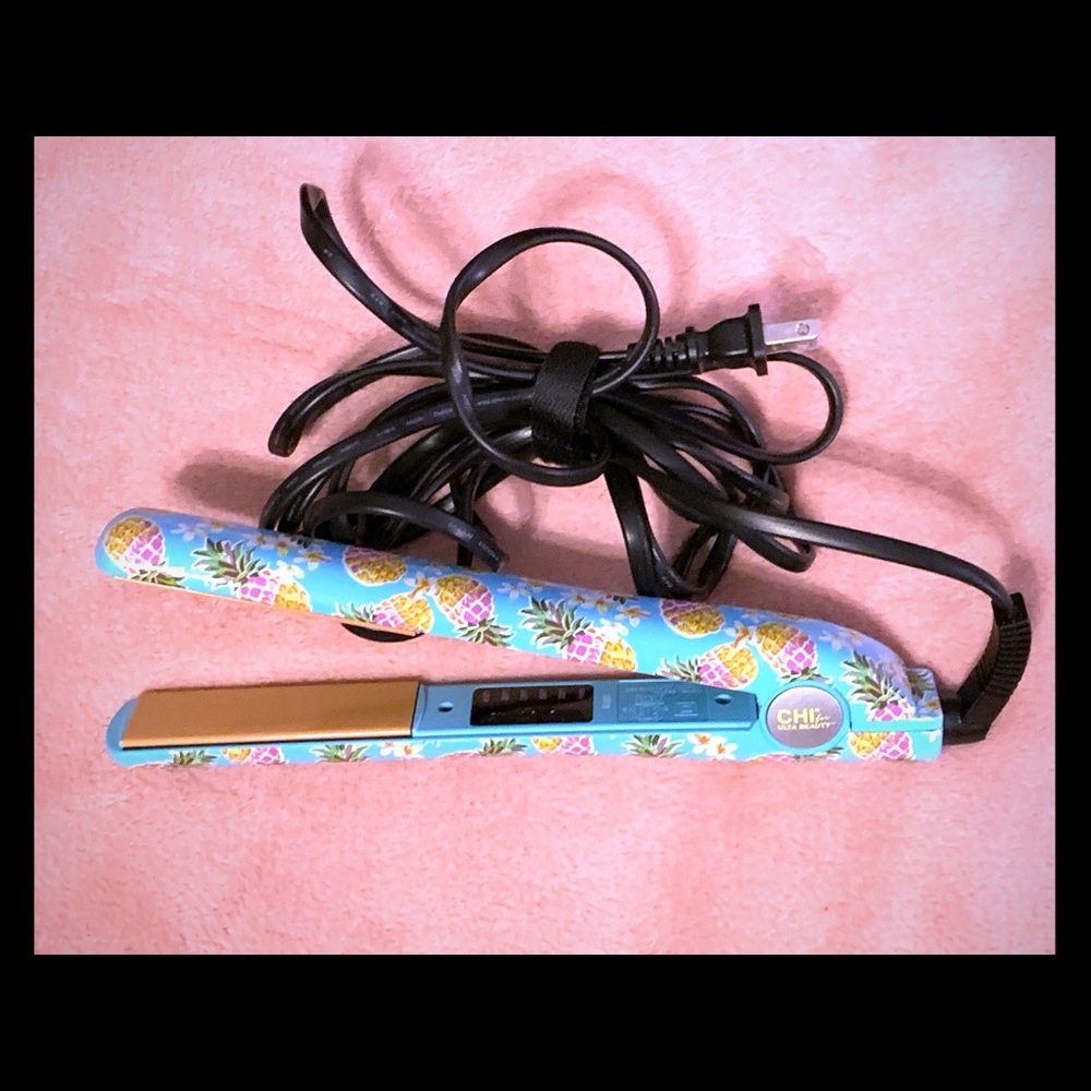 Pineapple Chi Hair Straightener Limited Edition!